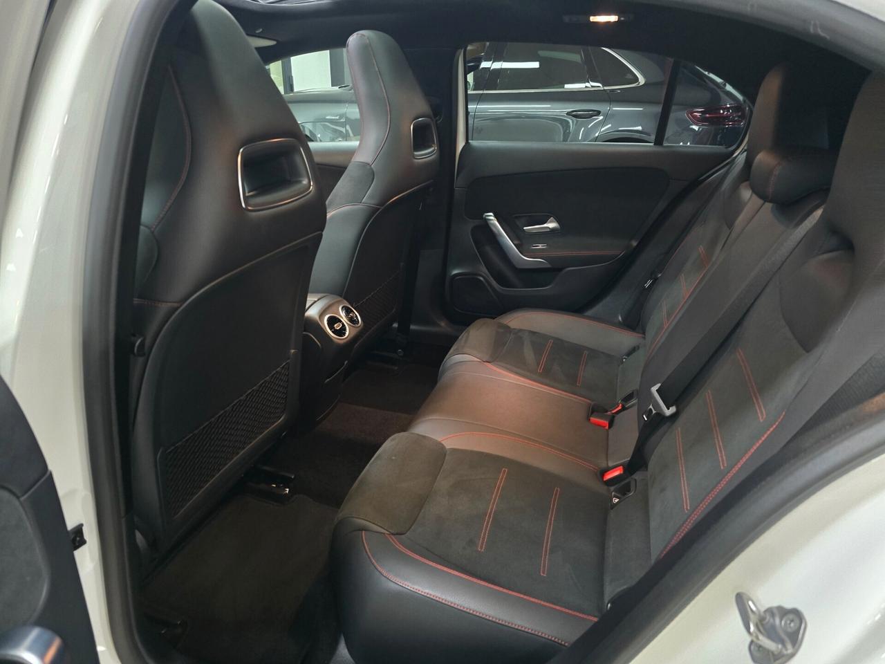 Mercedes-benz A 180 d Premium