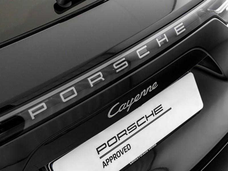 Porsche Cayenne 3.0 platinum edition tiptronic