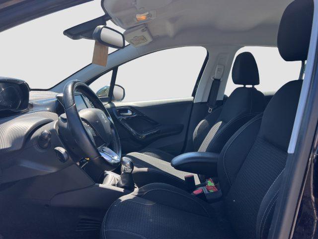 PEUGEOT 208 208 1.2 PureTech 82 CV 5 porte GPL Allure