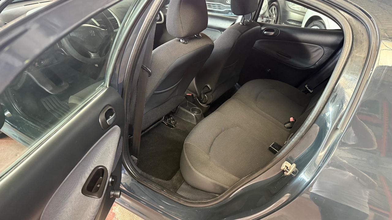 Peugeot 206 Plus 1.1 60CV 5p. Urban ECO GPL