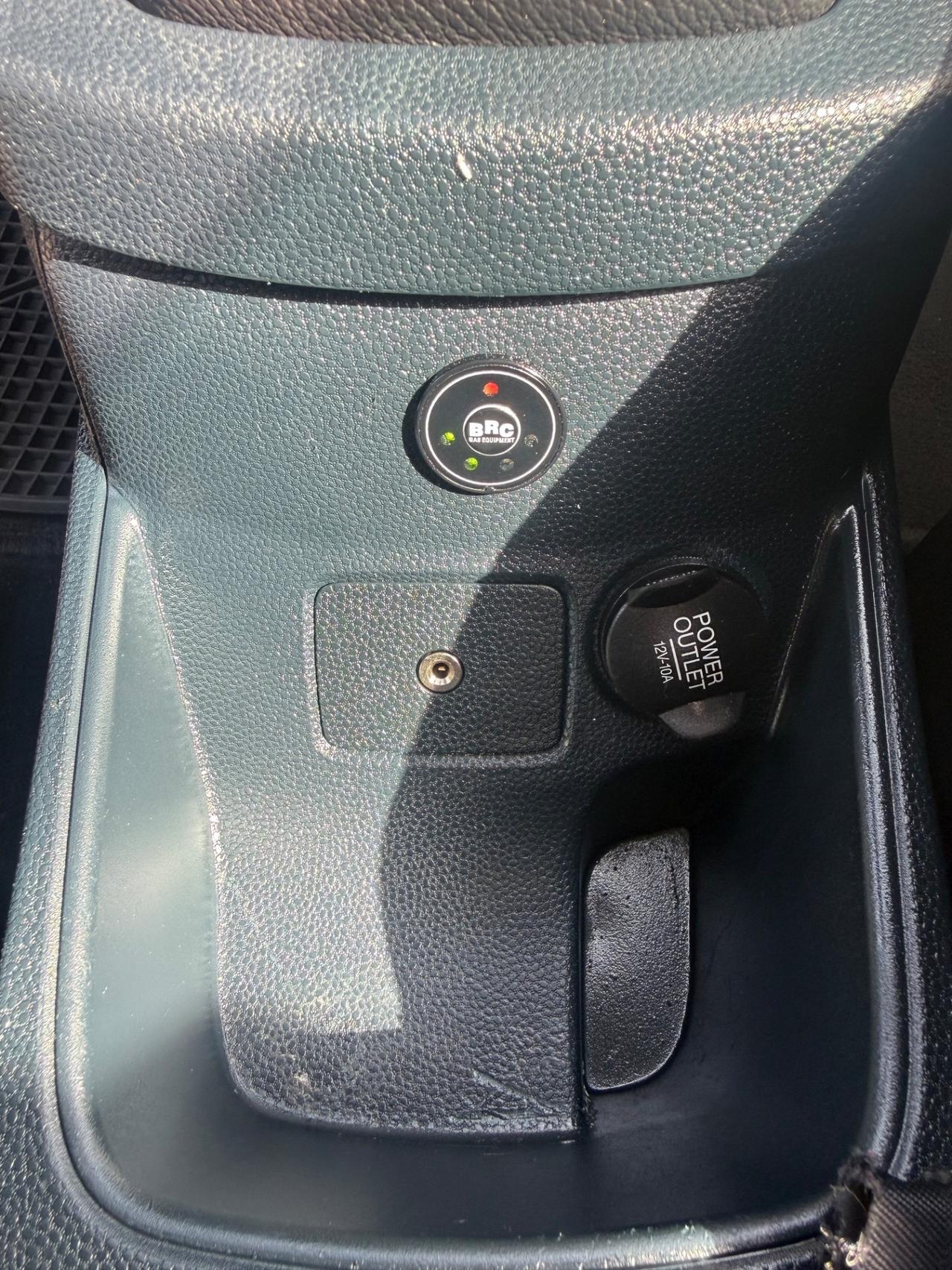 Ford Fiesta Fiesta+ 1.4 5 porte Bz.- GPL