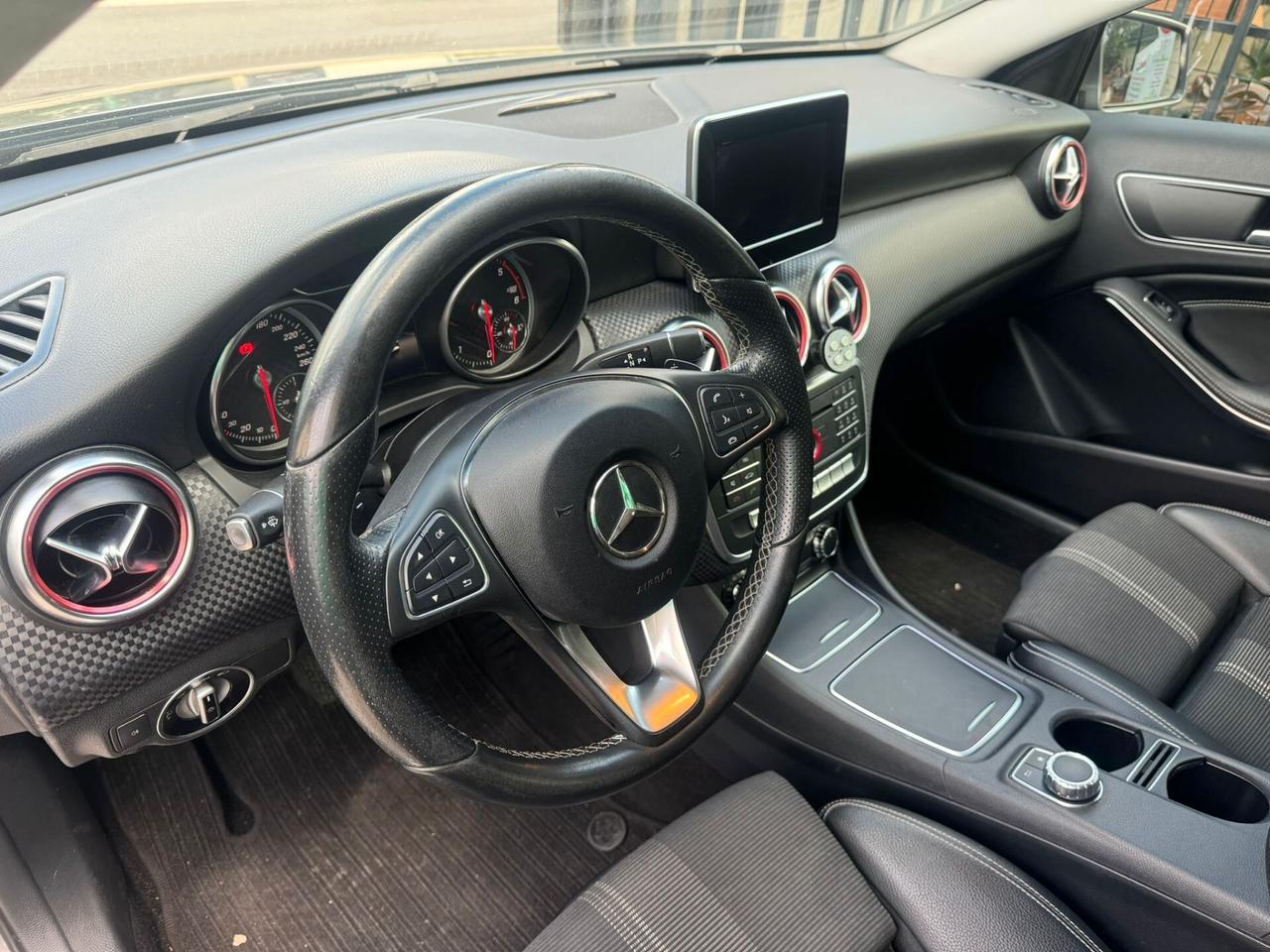 Mercedes-benz A 180 d Automatic Sport