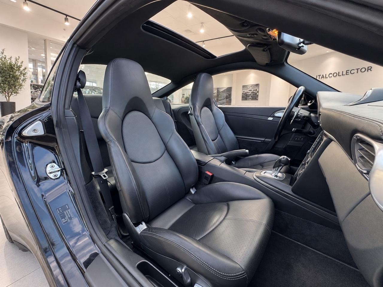 Porsche 911 Carrera 4S Coupé PDK, Italiana
