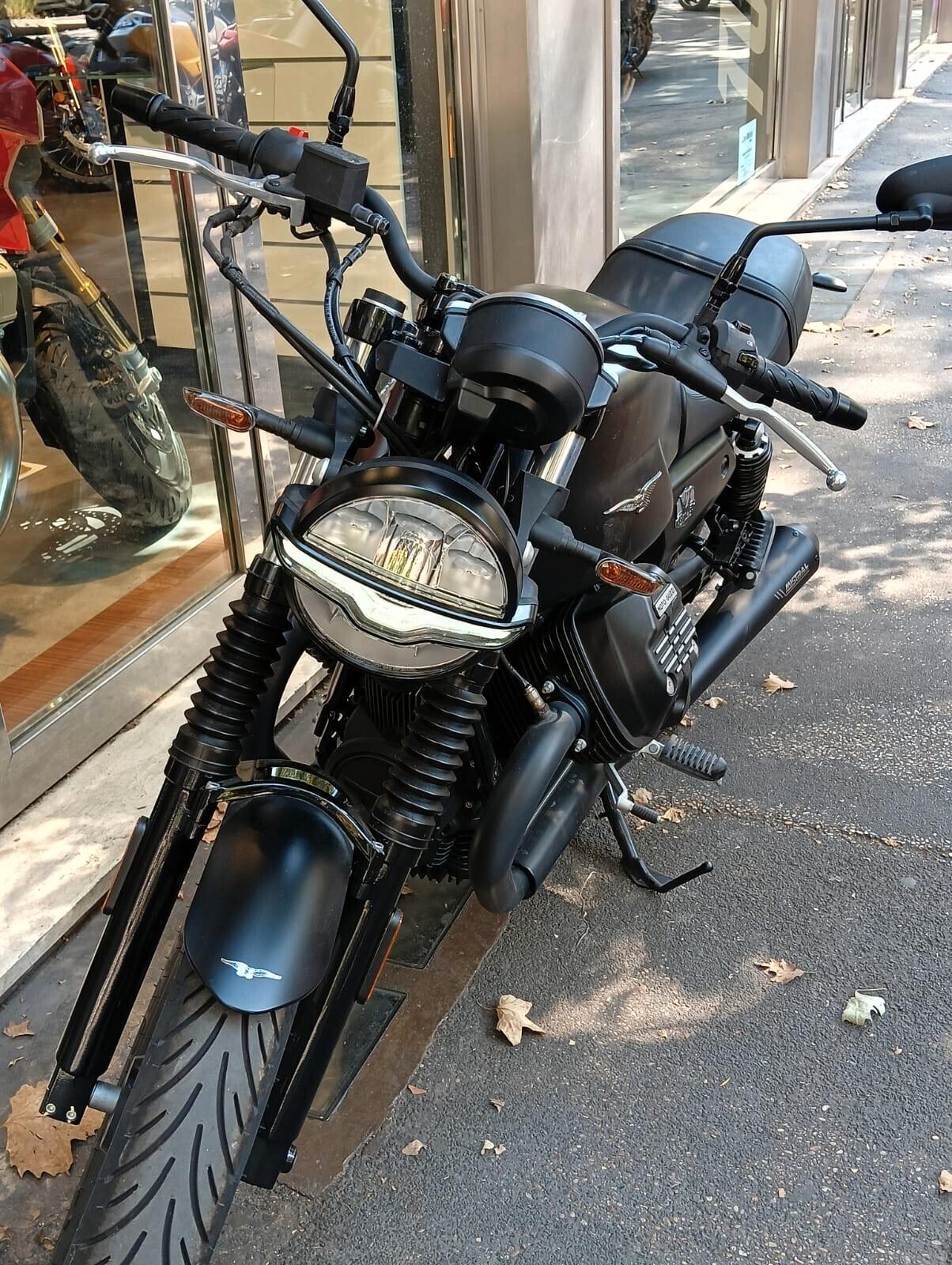 Moto Guzzi V7 IV STONE ABS E5