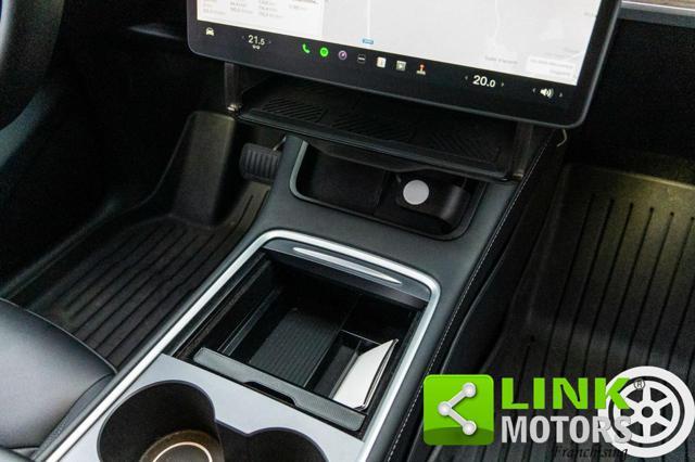 TESLA Model Y DUAL MOTOR LONG RANGE 2024 - GARANZIA UFFICIALE