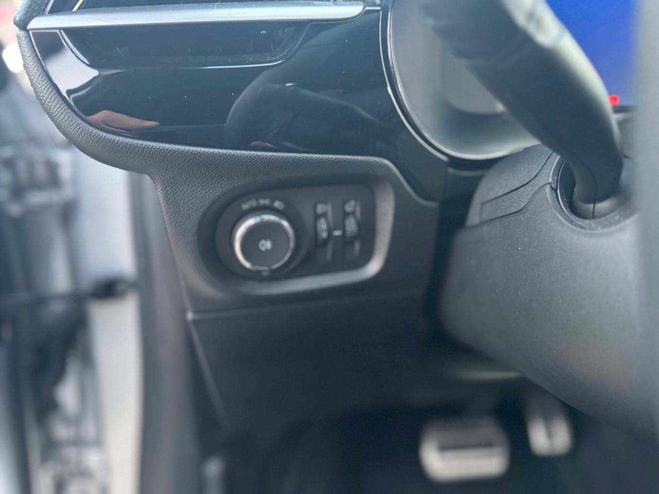 Opel Corsa 1.2cc 100cv EAT8 Automatica GS