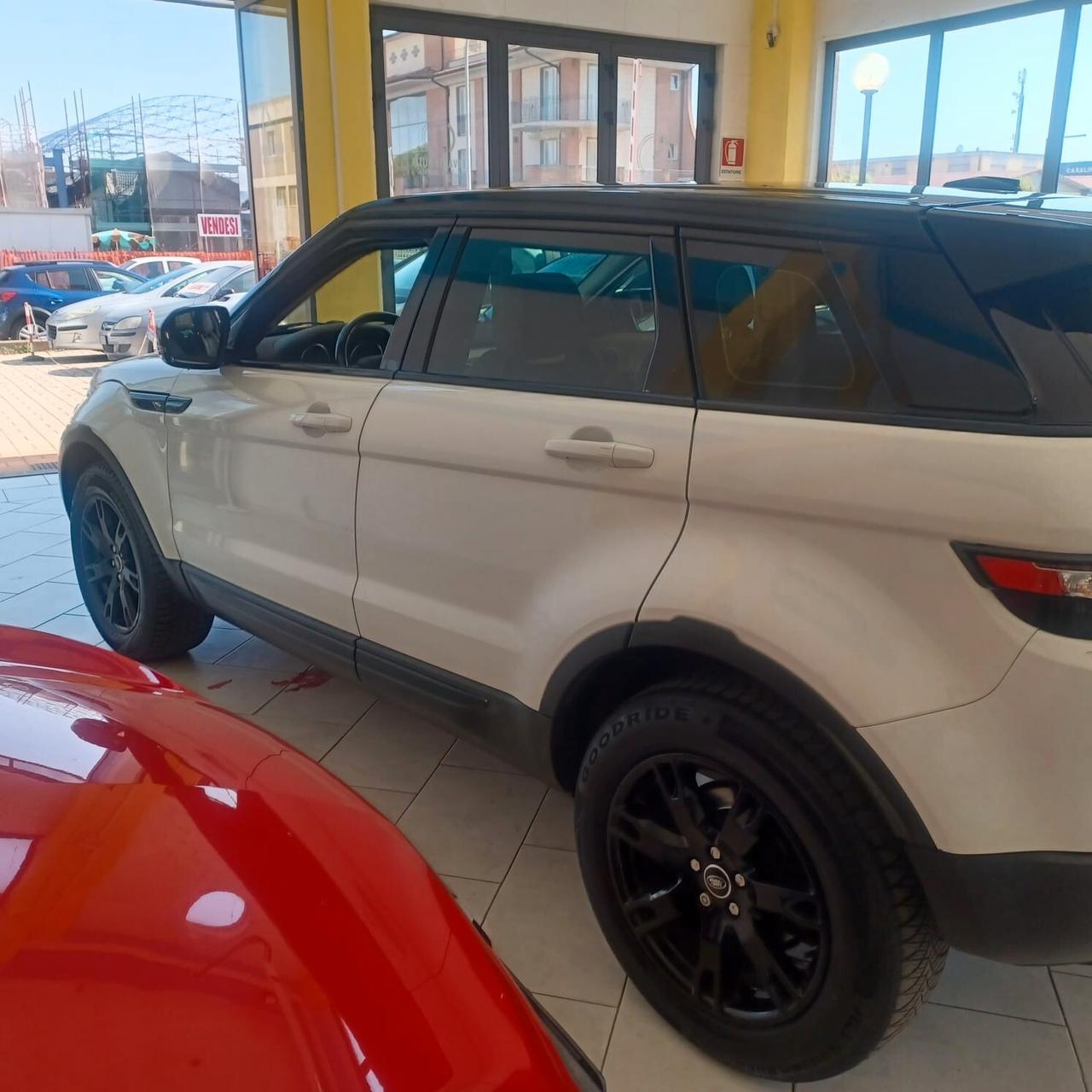 PERFETTO RR EVOQUE 2.2 TDI AUTOM 4X4 GARANZIA