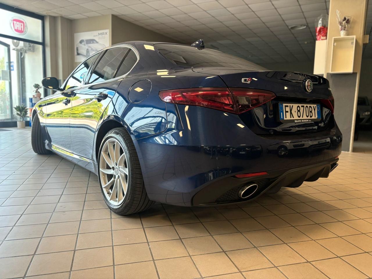 Alfa Romeo Giulia 2.2 Turbodiesel 210 CV AT8 AWD Q4 Veloce