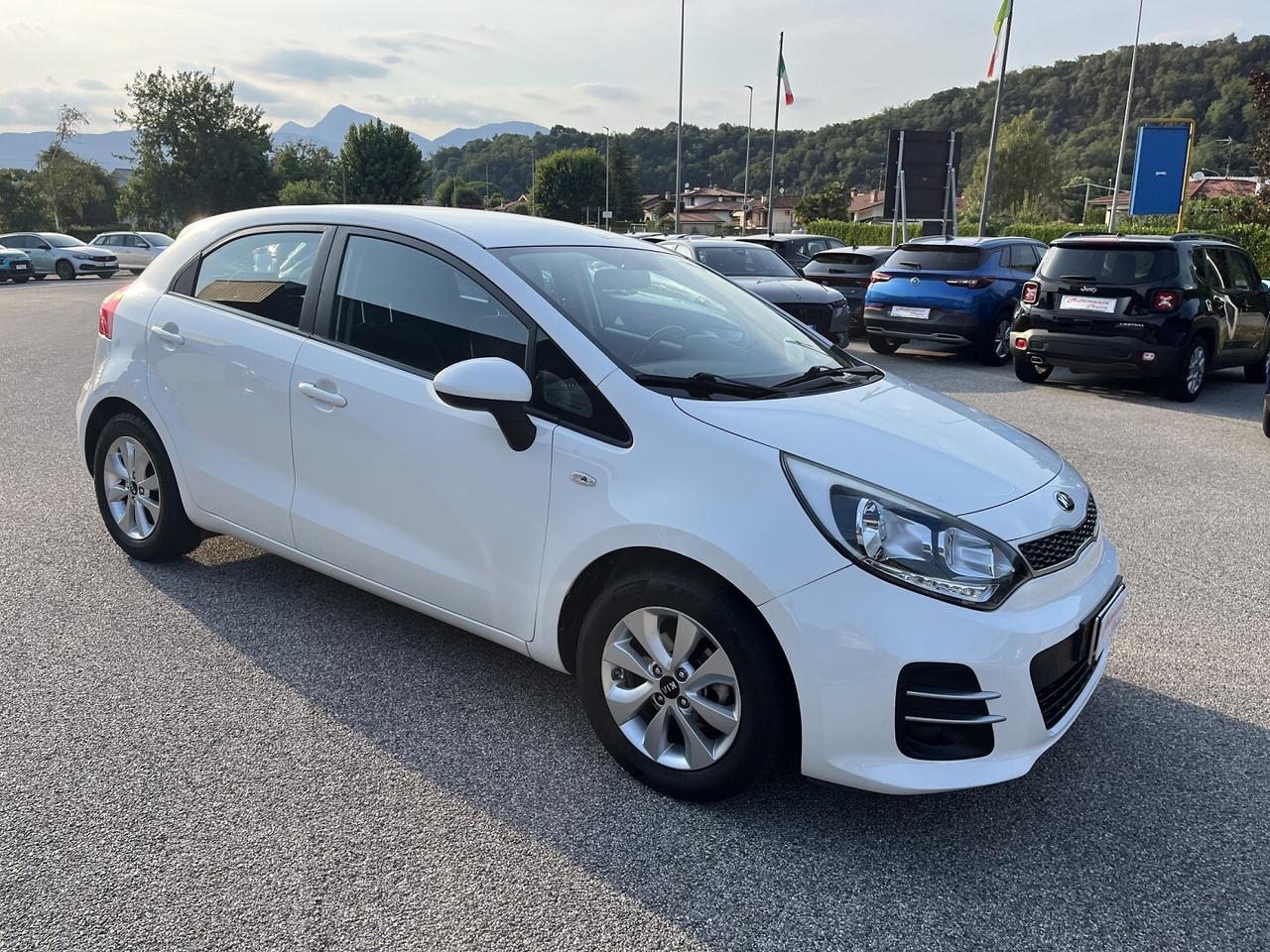 KIA RIO 1200 CRDI 75 CV ACTIVE