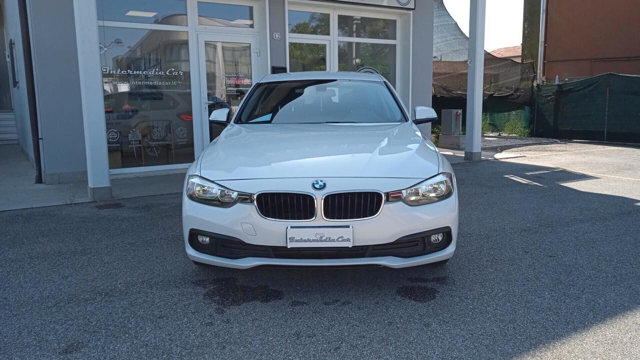 Bmw 318 318d Touring Business Advantage aut.