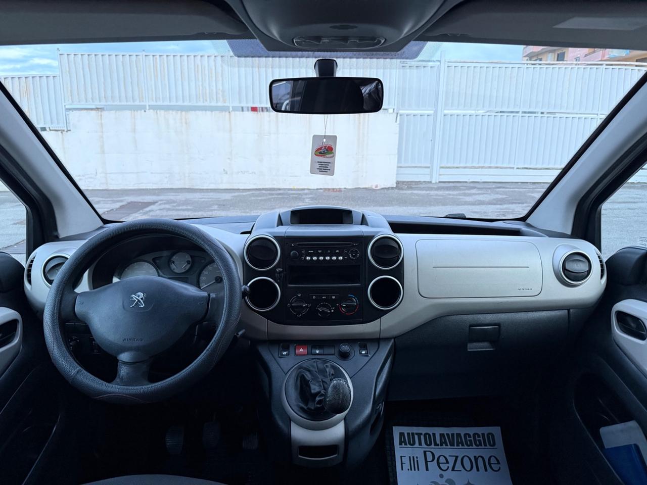 Peugeot Partner 1.6 HDi 92CV AUTOCARRO