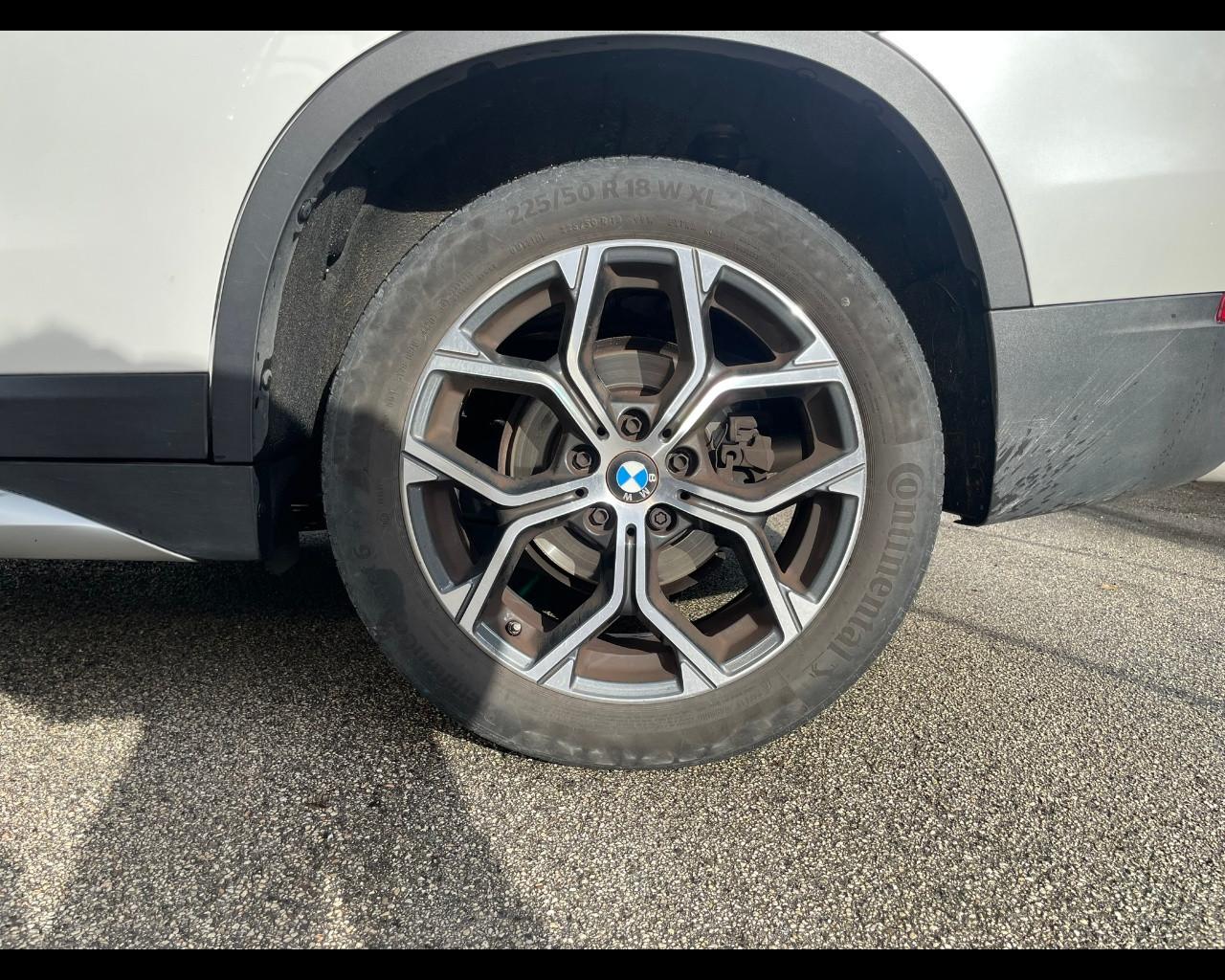 BMW X1 (F48) - X1 sDrive16d xLine