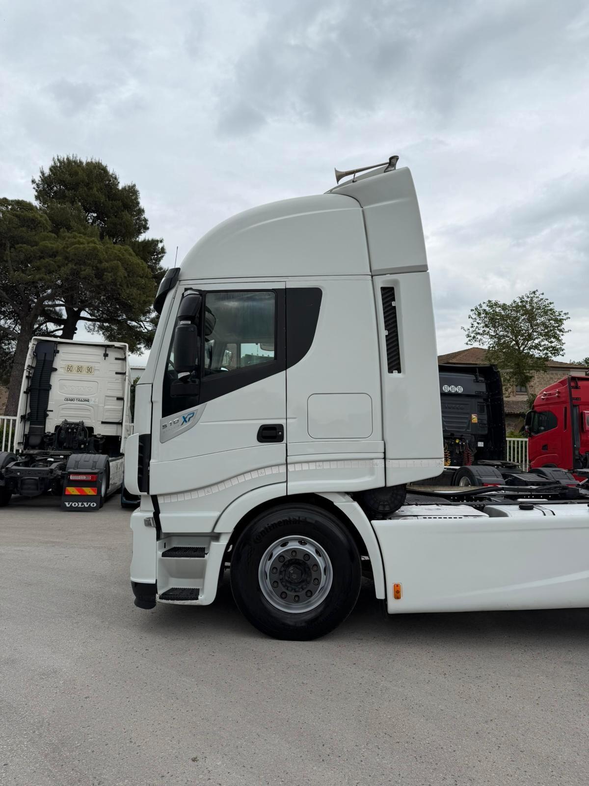 IVECO HI WAY 500