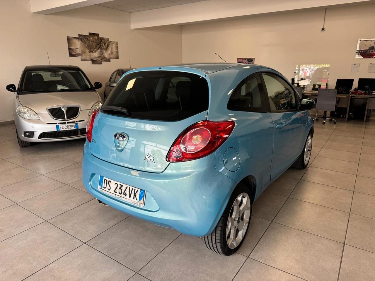 Ford Ka 1.2 BENZ TITANIUM NEOPAT 2009