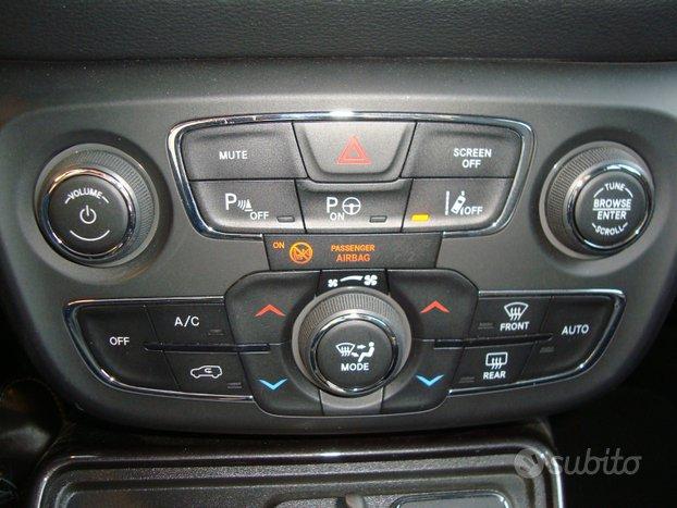 Jeep Compass SPORT