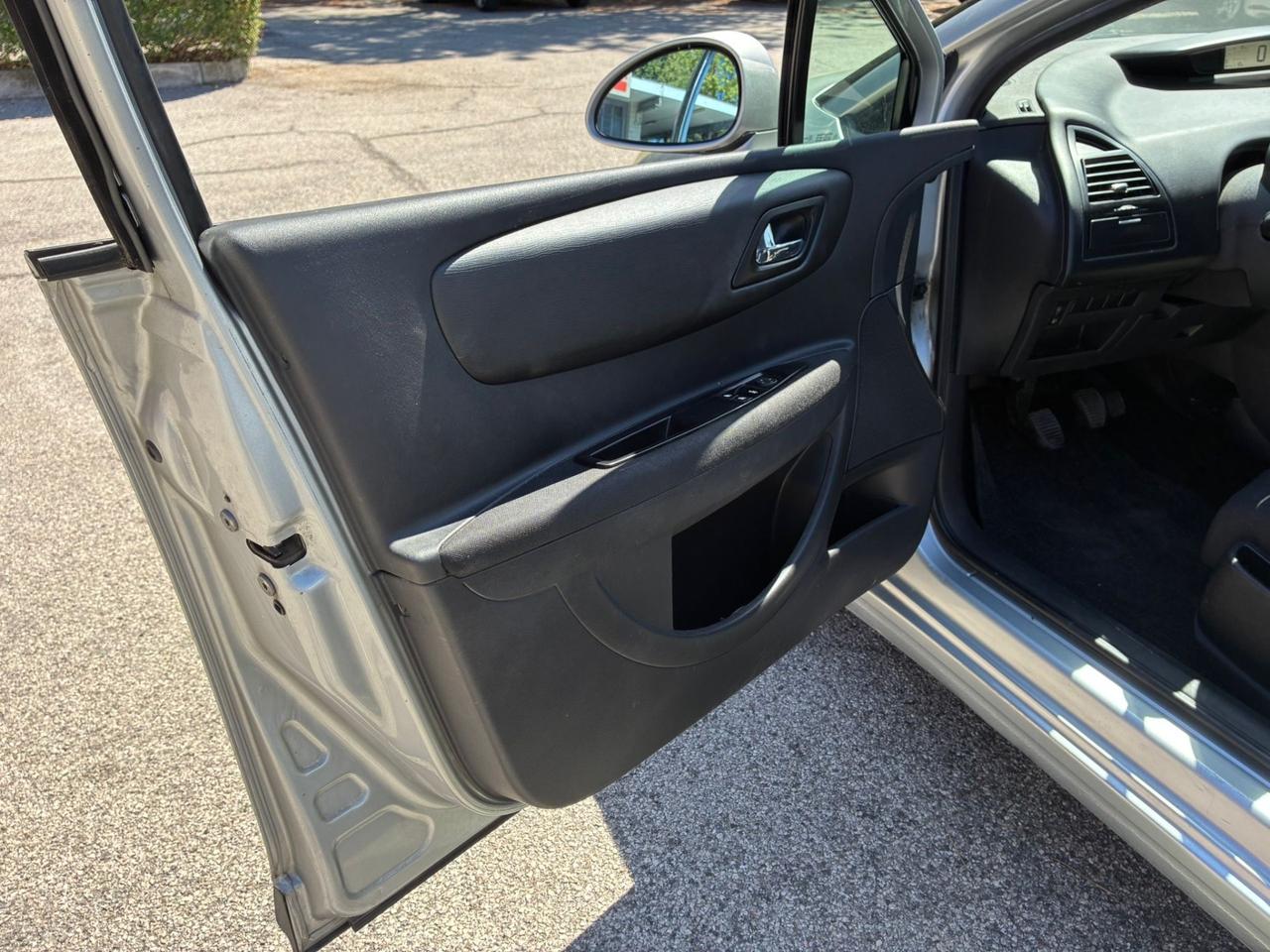 Citroen C4 1.4 Classique