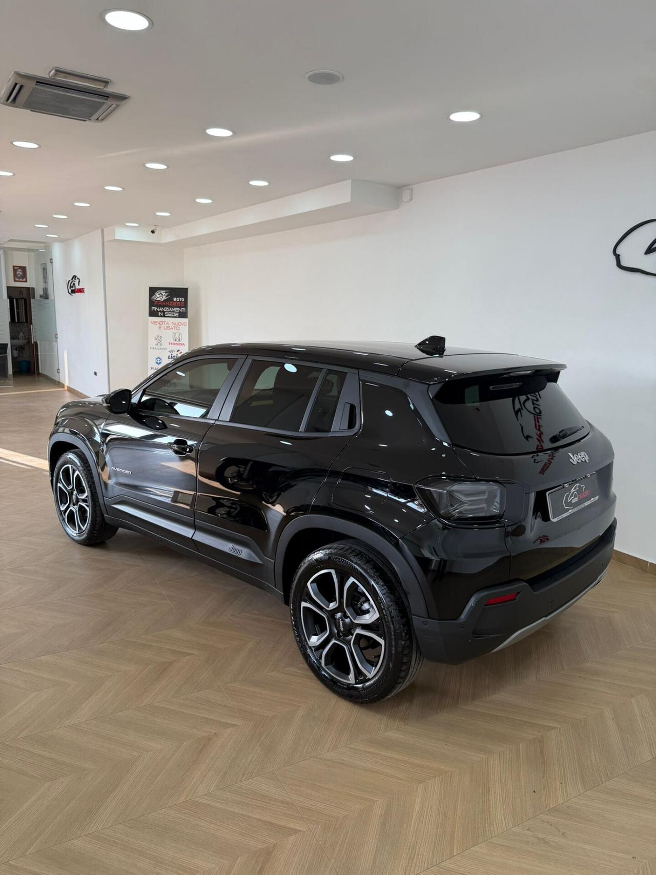 Jeep Avenger 1.2 Turbo 100 CV Summit