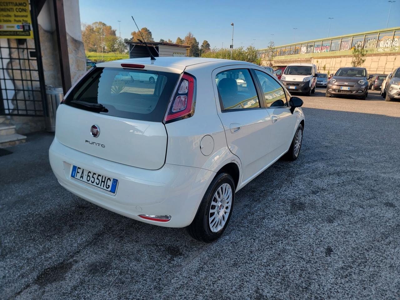 Fiat Punto 1.4 8V 5 porte GPL CASA MADRE GARANZIA