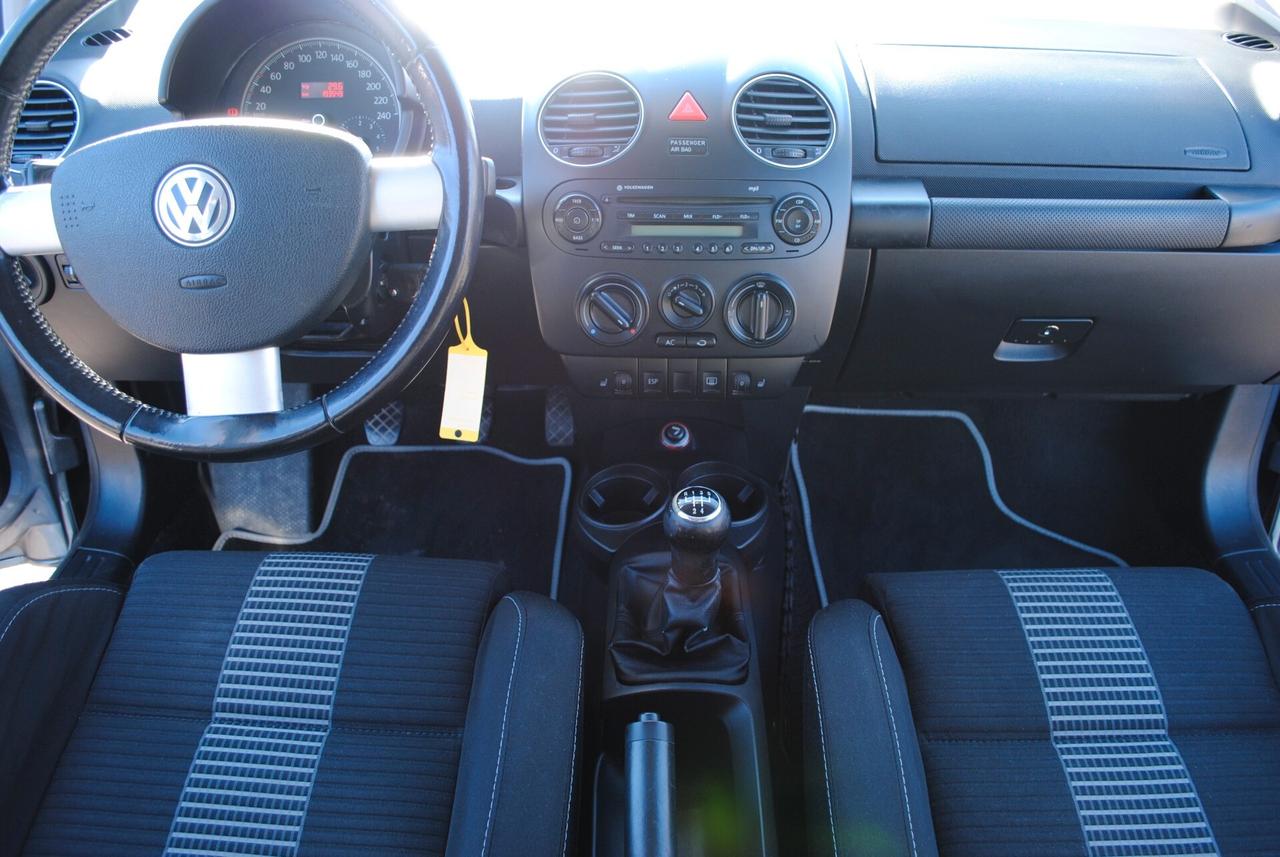 VOLKSWAGEN NEW BEETLE 1.9 TDI 105 CV OK NEOPATENTATI