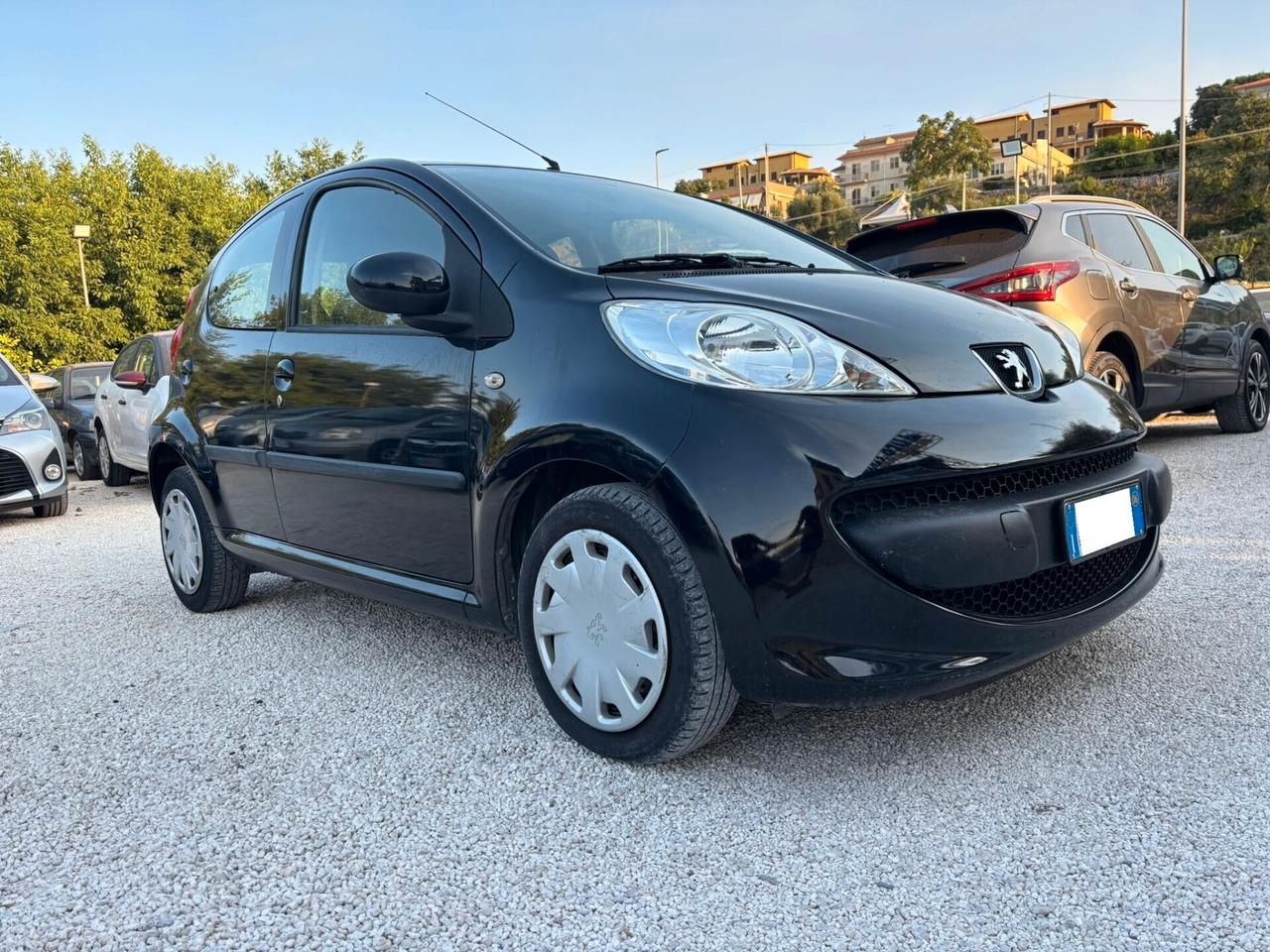 PEUGEOT 107 1.4 HDI - 2006 93000 KM!!!