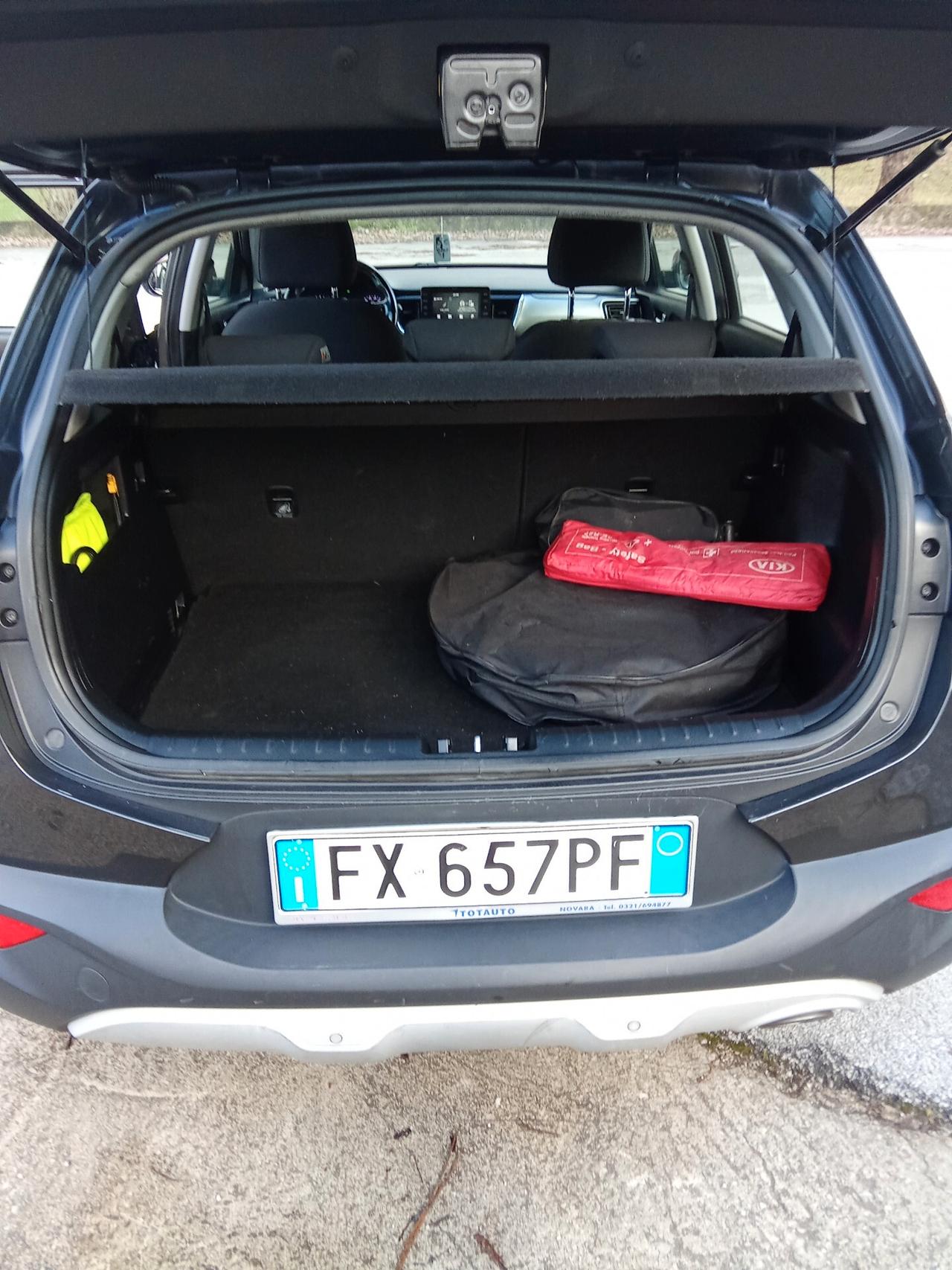 Kia Stonic 1.4 MPI EcoGPL 019