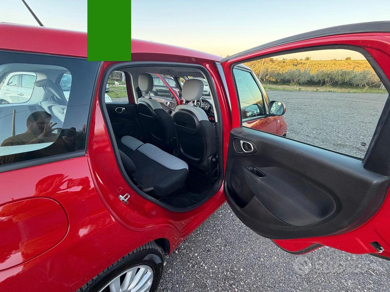 500L 2015 1.4 Lounge 95cv