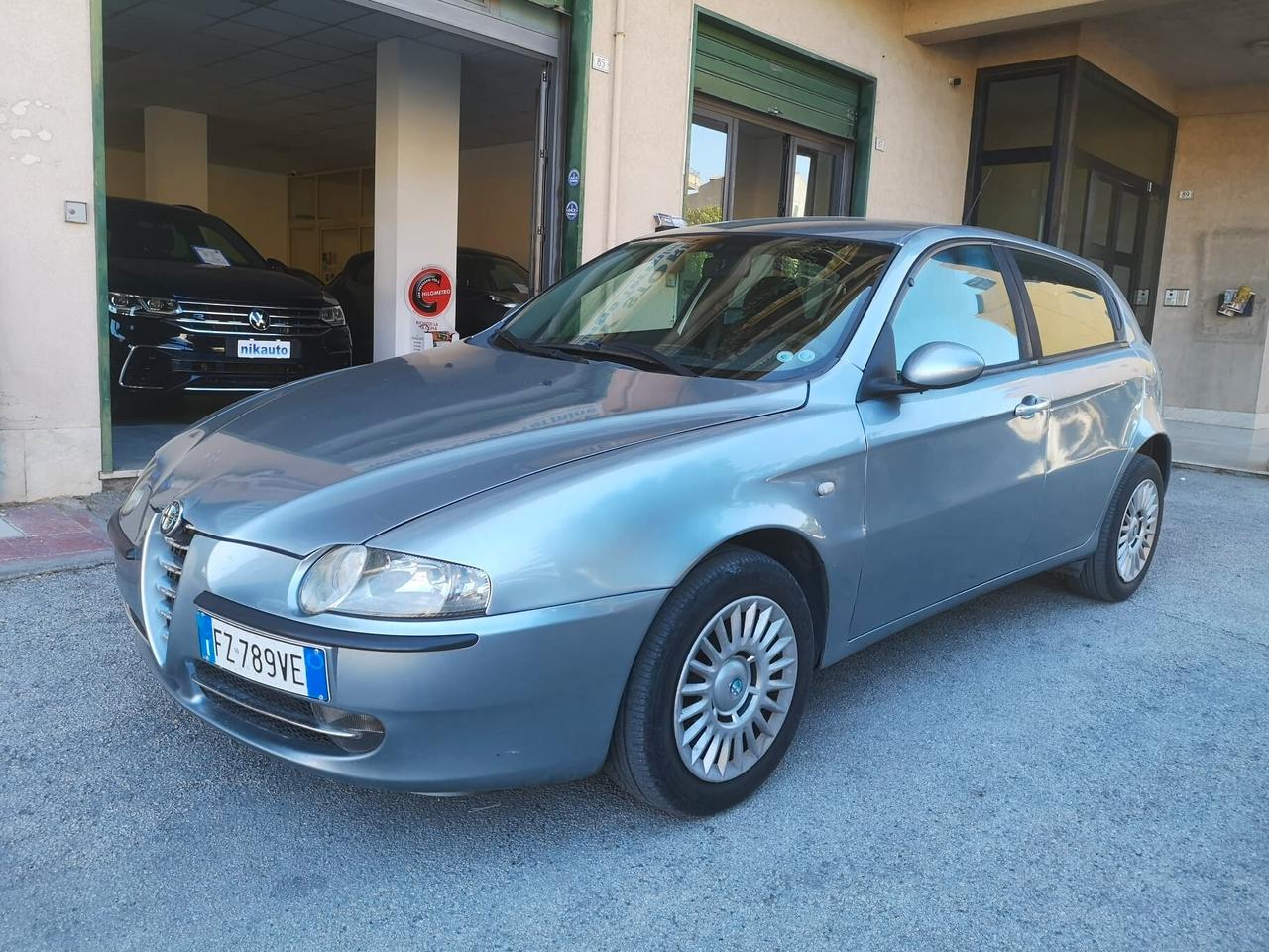 Alfa Romeo 147 1.9 JTD (115 CV) cat 5p. Distinctive