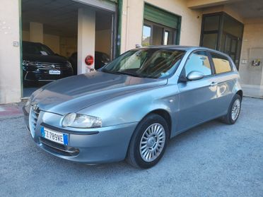 Alfa Romeo 147 1.9 JTD (115 CV) cat 5p. Distinctive