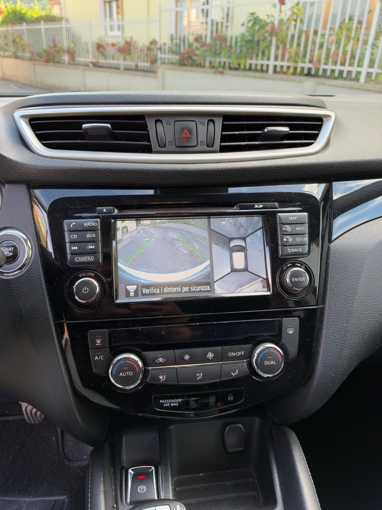 Nissan Qashqai 1.5 dCi Tekna