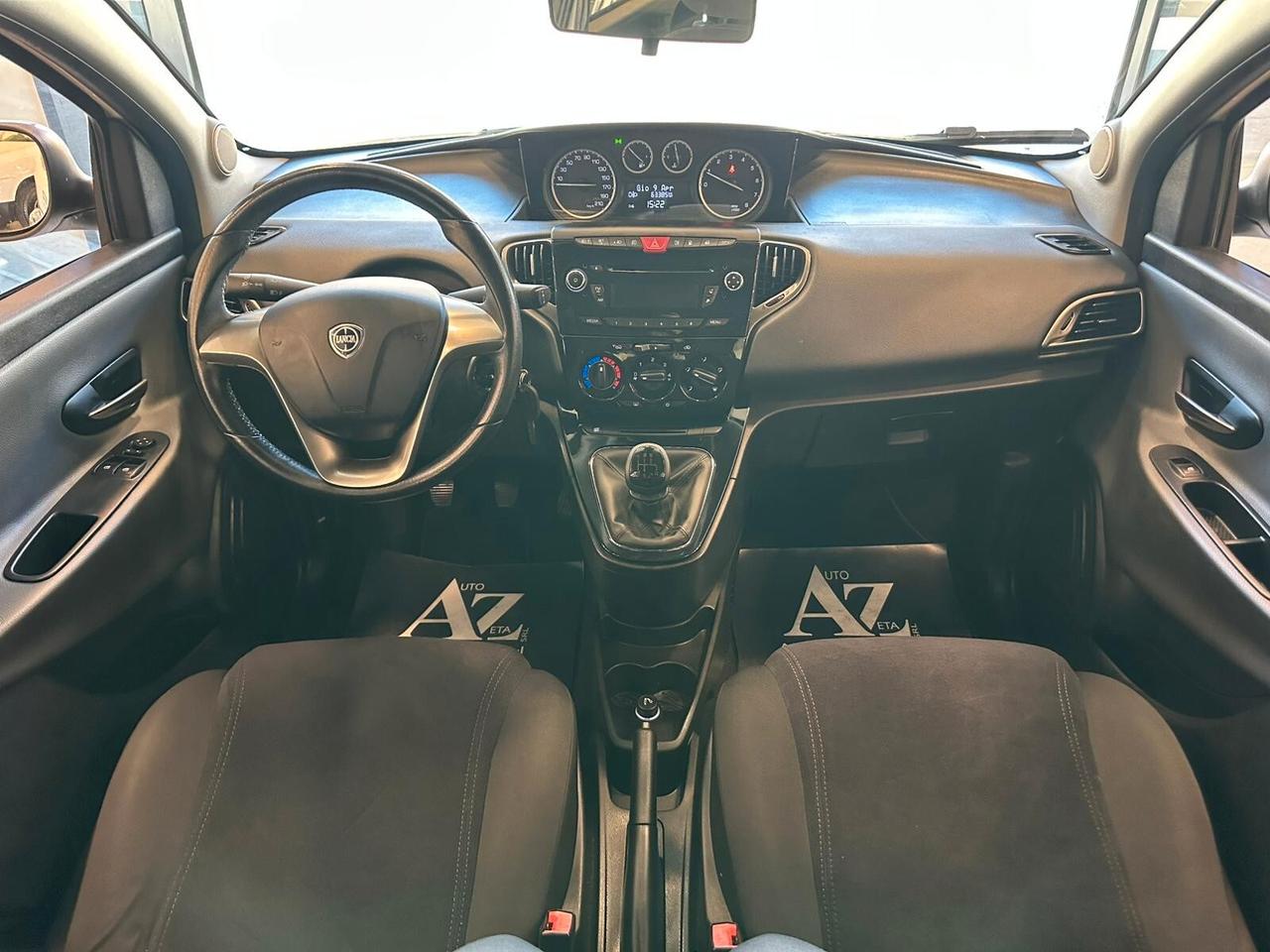 Lancia Ypsilon 0.9 TwinAir 85 CV 5 porte Metano Ecochic Gold