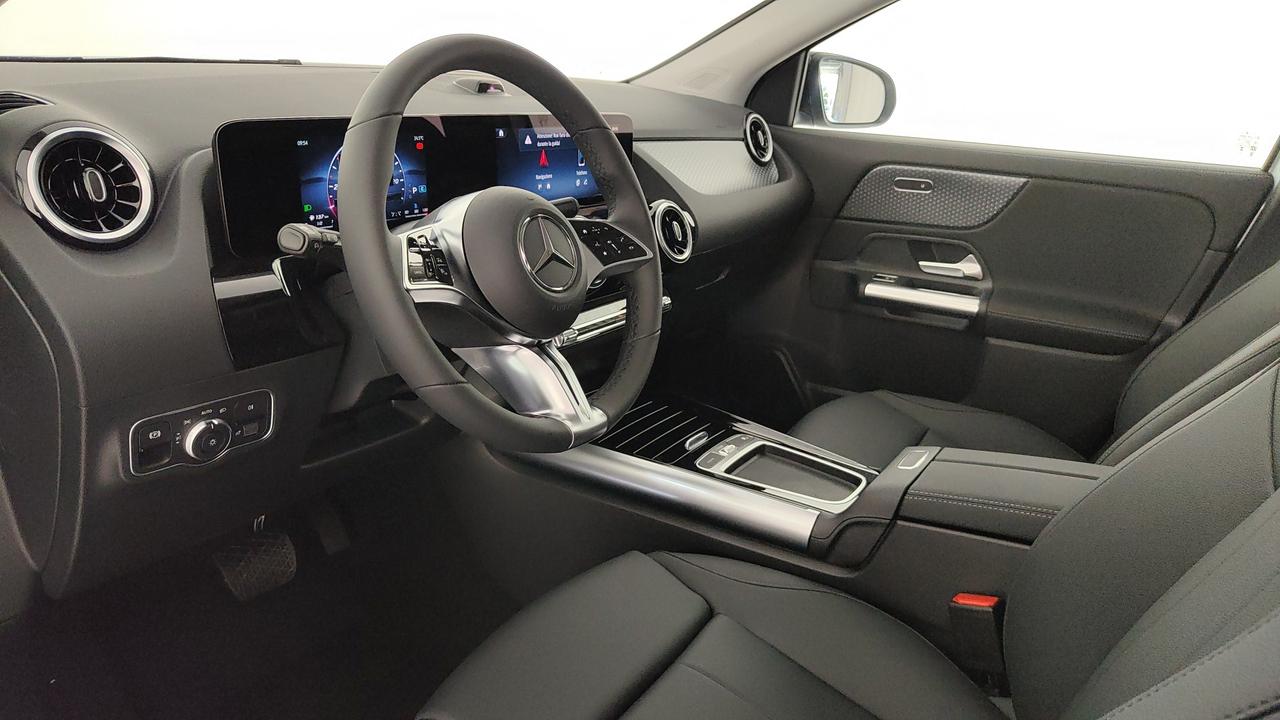 Mercedes-Benz GLA 200 d automatic