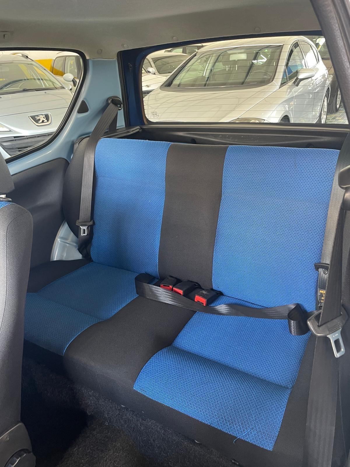 Fiat Seicento 1.1i cat Brush