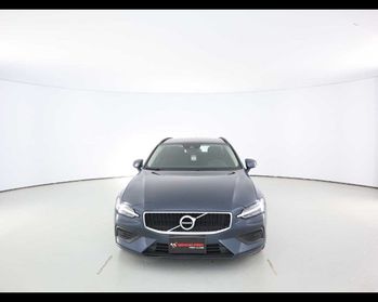 VOLVO V60 B3 Geartronic Momentum Business