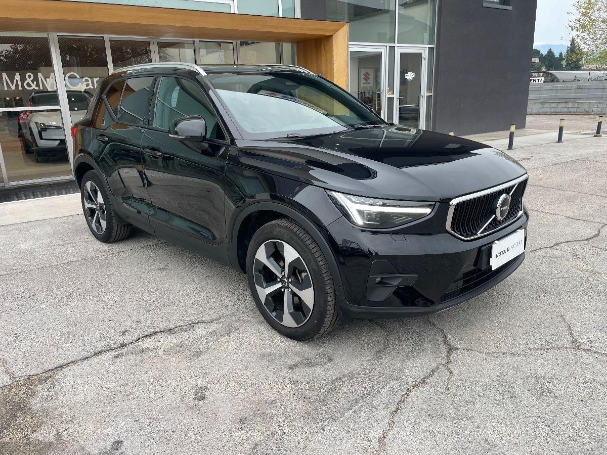 VOLVO - XC40 - B3 automatico Core