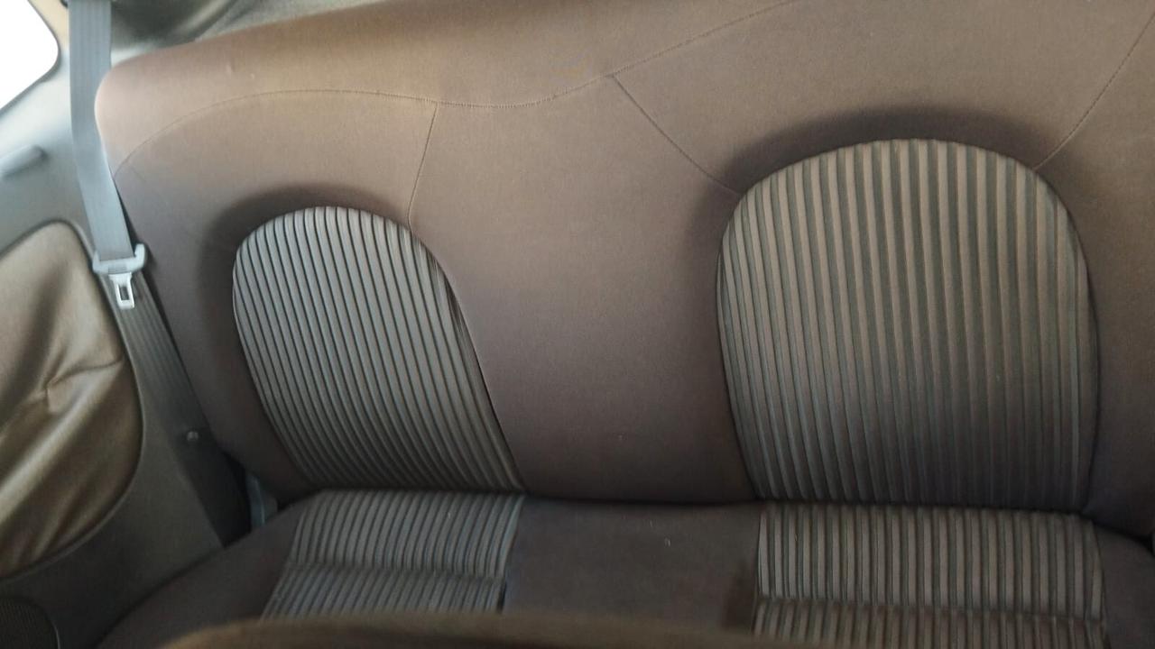 Lancia Ypsilon 1.4 Platino Ecochic GPL