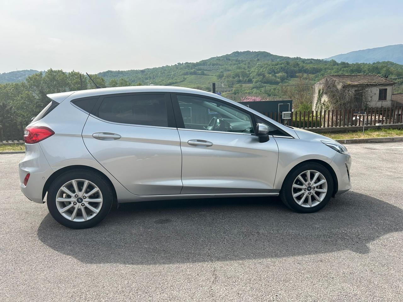 Ford Fiesta 1.5 TDCi 5 porte Plus