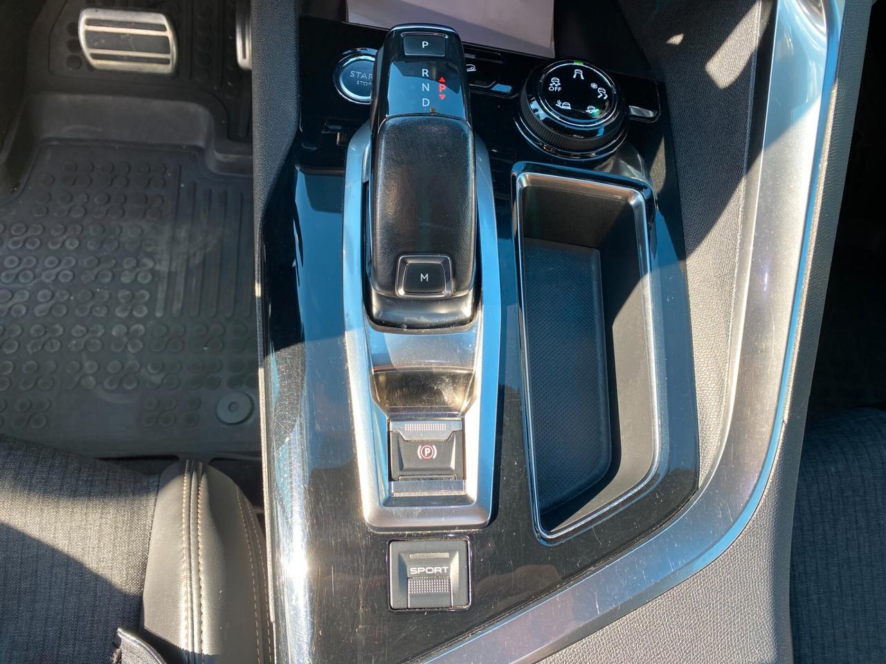 Peugeot 3008 BlueHDi 130 S&S EAT8 GT Line