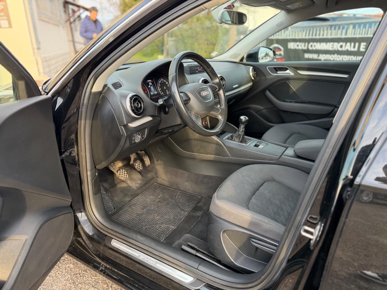 Audi A3 SPB 1.4 TFSI g-tron Ambiente NEOPATENTATI