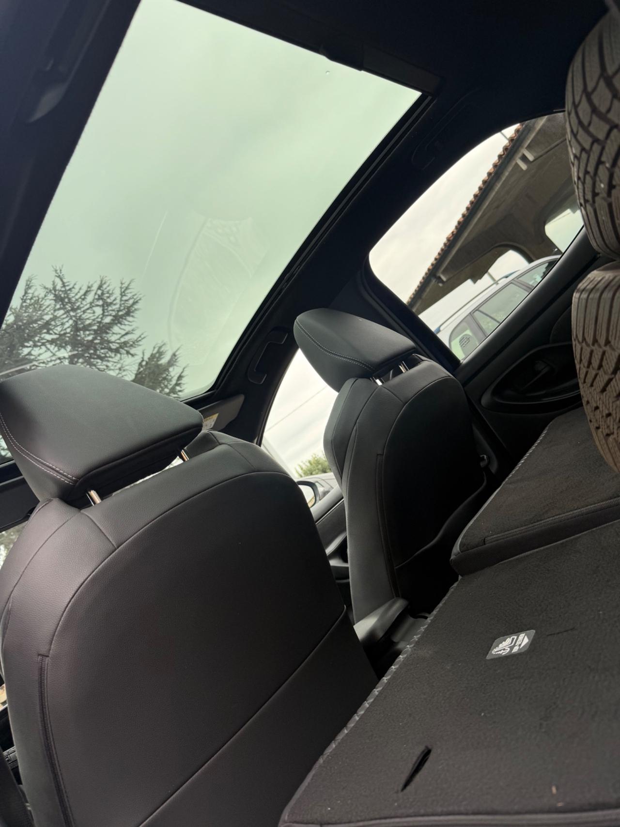 Toyota Yaris 1.5 Hybrid 5 porte Premiere