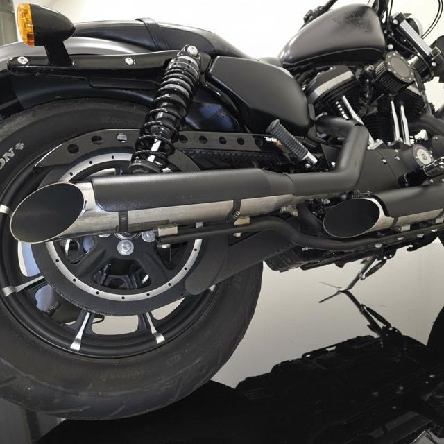 HARLEY-DAVIDSON 883 Iron - ANNO 2017