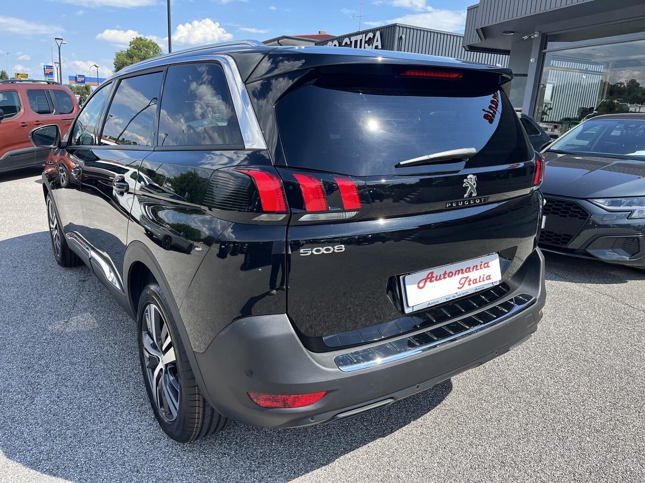 PEUGEOT 5008 1500 HDI 130 CV AUTOM. 7 POSTI