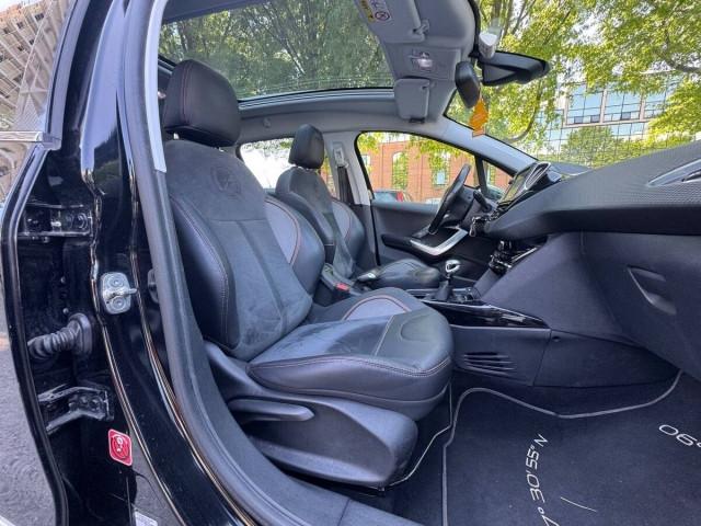 Peugeot 2008 1.6 bluehdi Feline 120cv