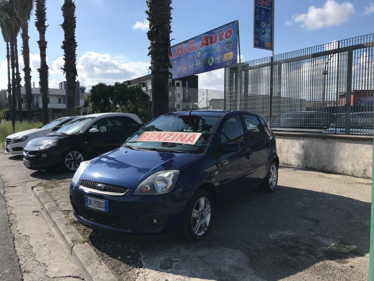 Ford Fiesta 1.2 16V 5p. Ghia UNICPROPRIET