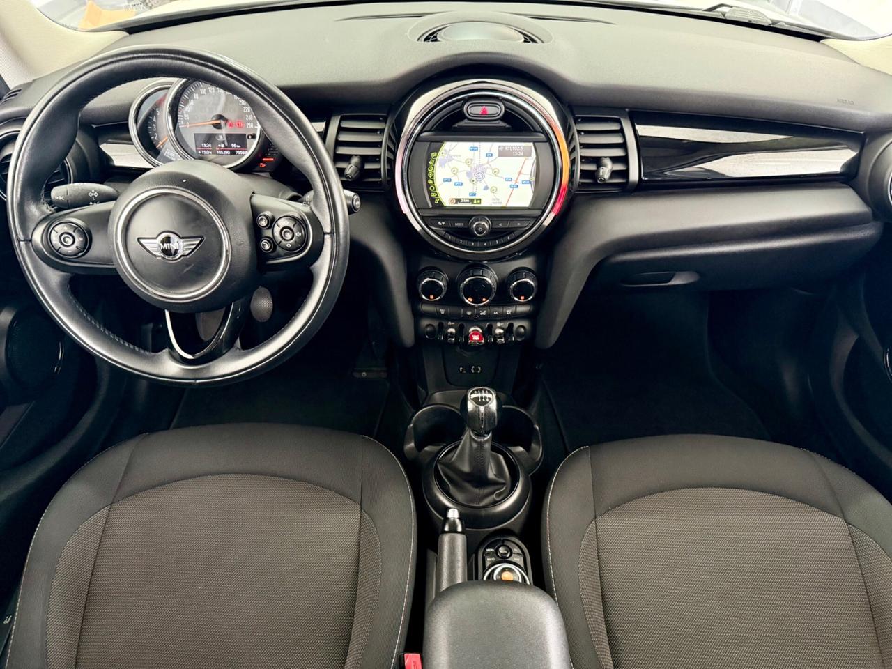 Mini 1.5 Cooper D 5 porte