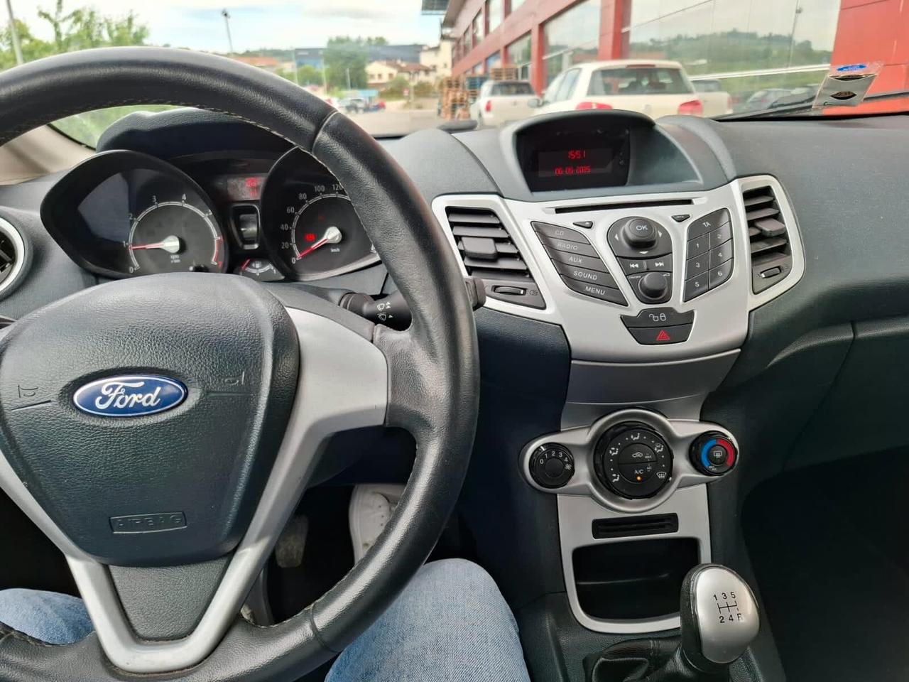 Ford Fiesta 1.4 5 porte Bz.- GPL Titanium