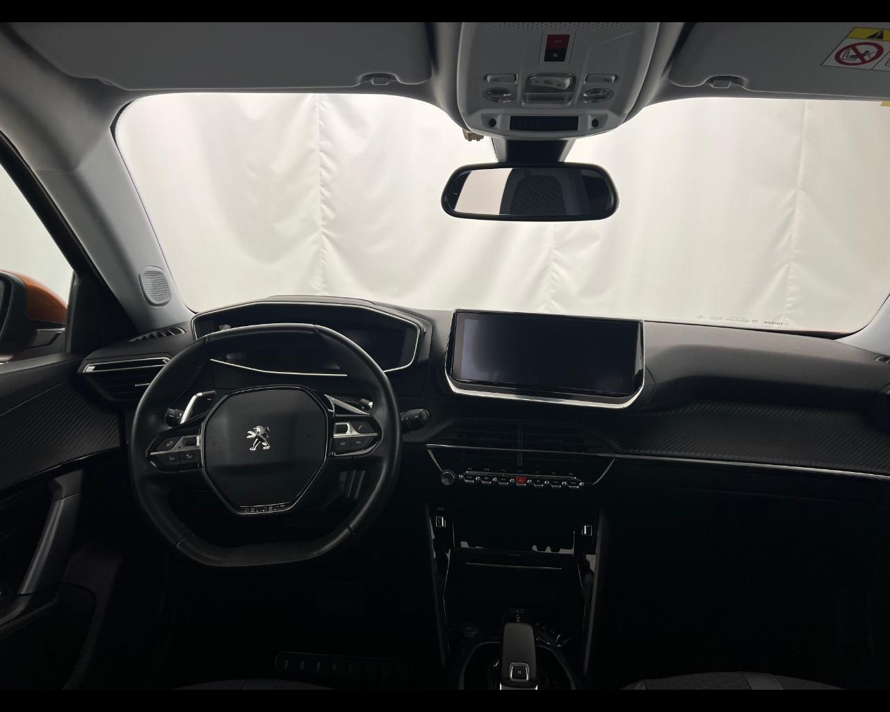 PEUGEOT 2008 1.5 bluehdi Allure Navi Pack s&s 130cv eat8