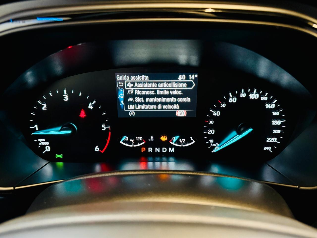 Ford Focus 1.5 Diesel 120 CV 5p. ST-Line / Autom