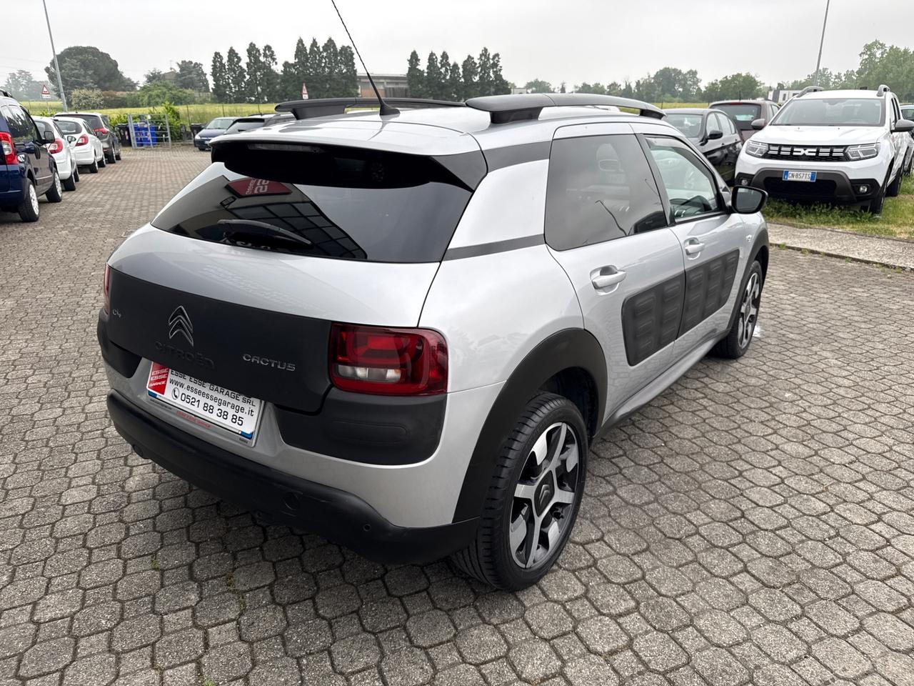 Citroen C4 Cactus BlueHDi 100 Shine
