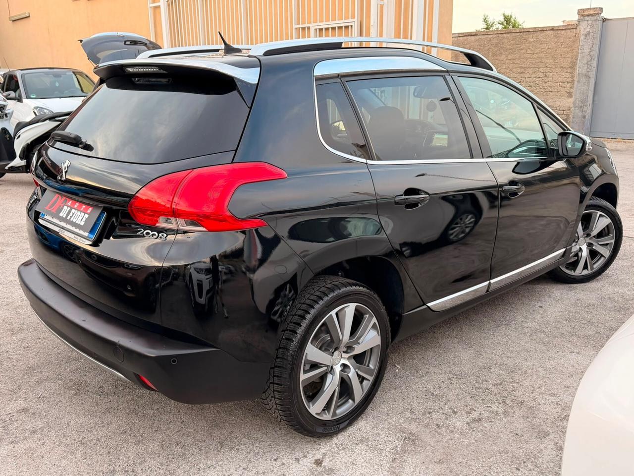 Peugeot 2008 1.6 BlueHDi 100CV Allure NAVI