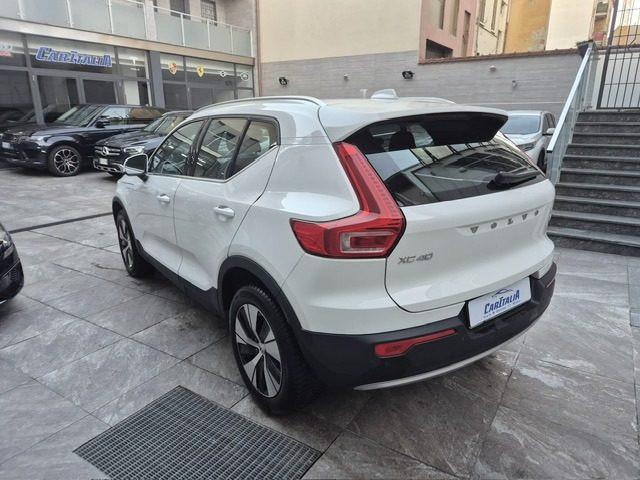 VOLVO XC40 T4 Recharge Plug-in Hybrid automatico sport